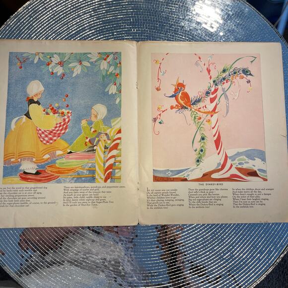 Vintage Wynken Blynken and Nod by Eugene Field 1937 - Picture 10 of 16